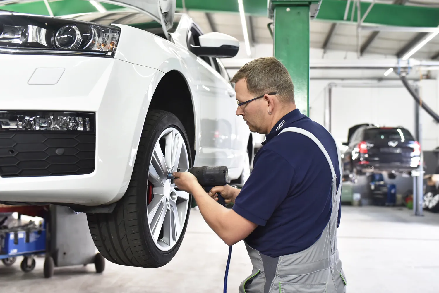 Dlaczego warto otworzyć warsztat samochodowy?